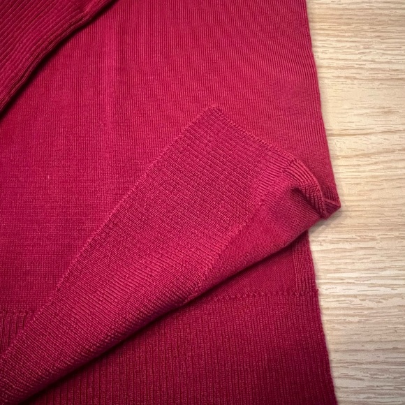 J.CREW MERINO WOOL TURTLENECK SWEATER WITH SIDE SLITS - Picture 4 of 13